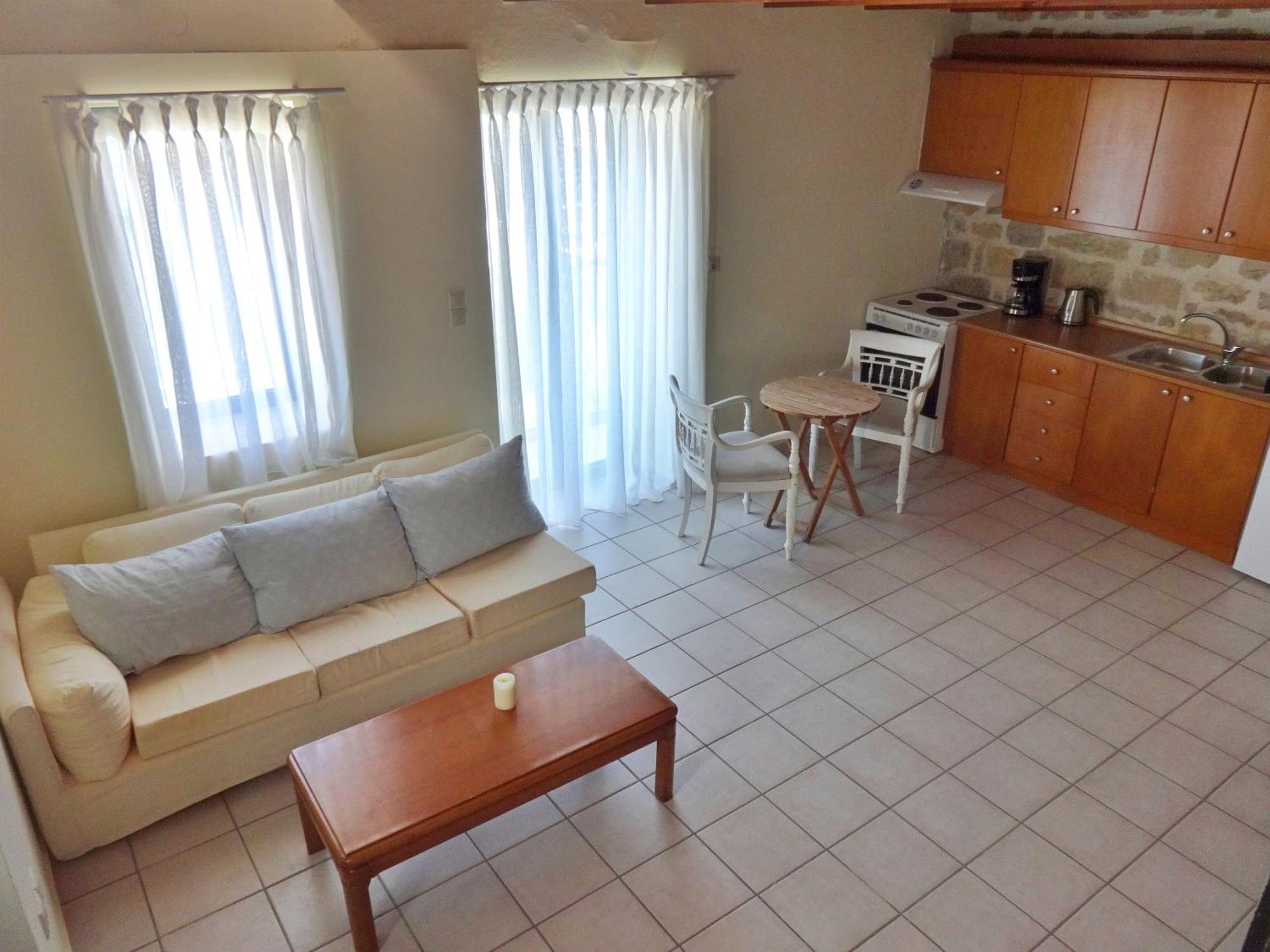 Thalassa Apartments 罗希姆诺 外观 照片
