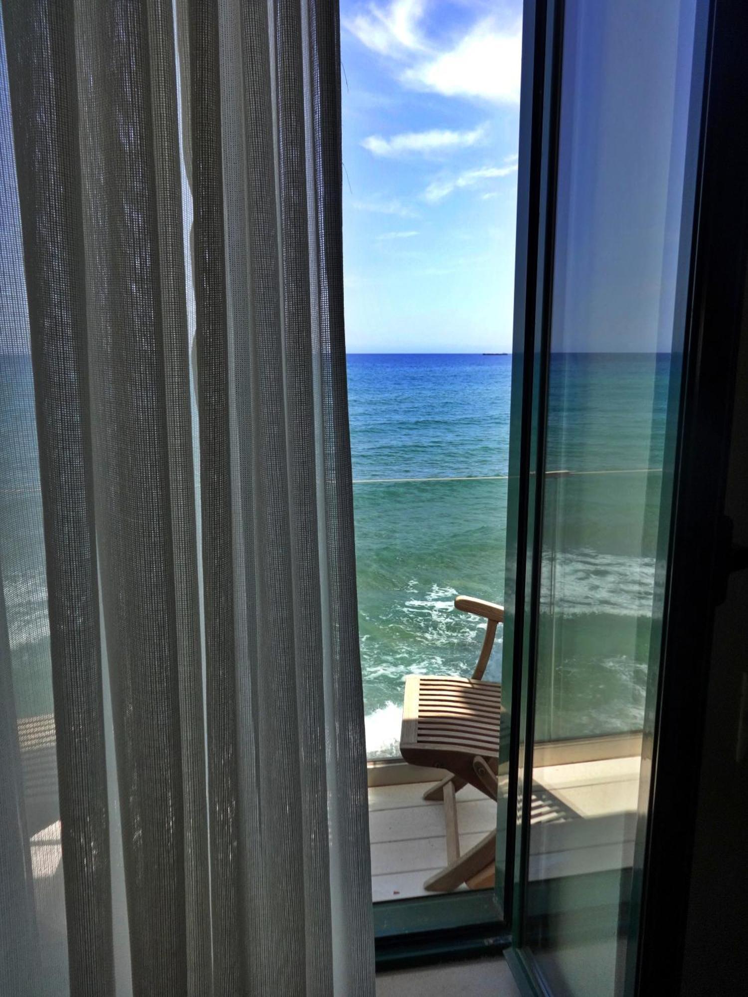 Thalassa Apartments 罗希姆诺 外观 照片